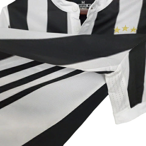 Camisa Juventus Retrô 2017/2018 Preta e Branca