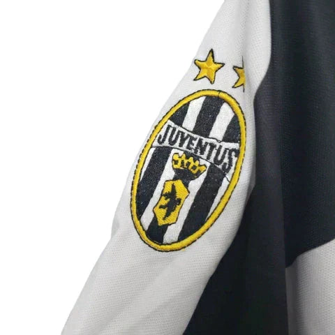 Camisa Juventus Retrô 1997/1998 Preta e Branca