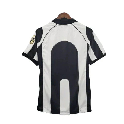 Camisa Retrô Torcedor Masculina Juventus 1997