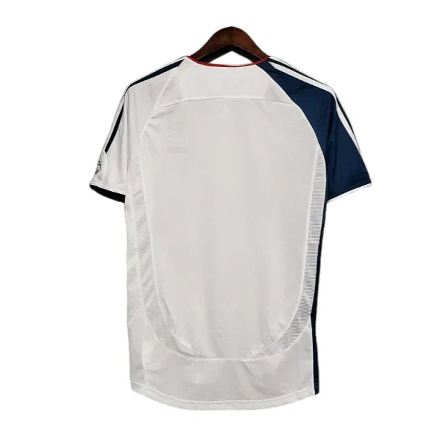 Camisa Retrô Torcedor Masculina Liverpool 2006
